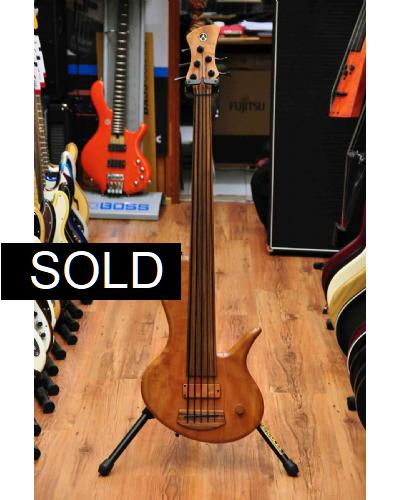 Adamovic Eclipse 36 Fretless 5, Serial # EC023